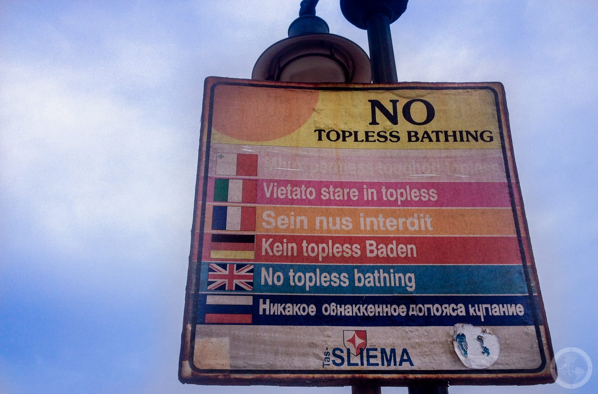 No topless