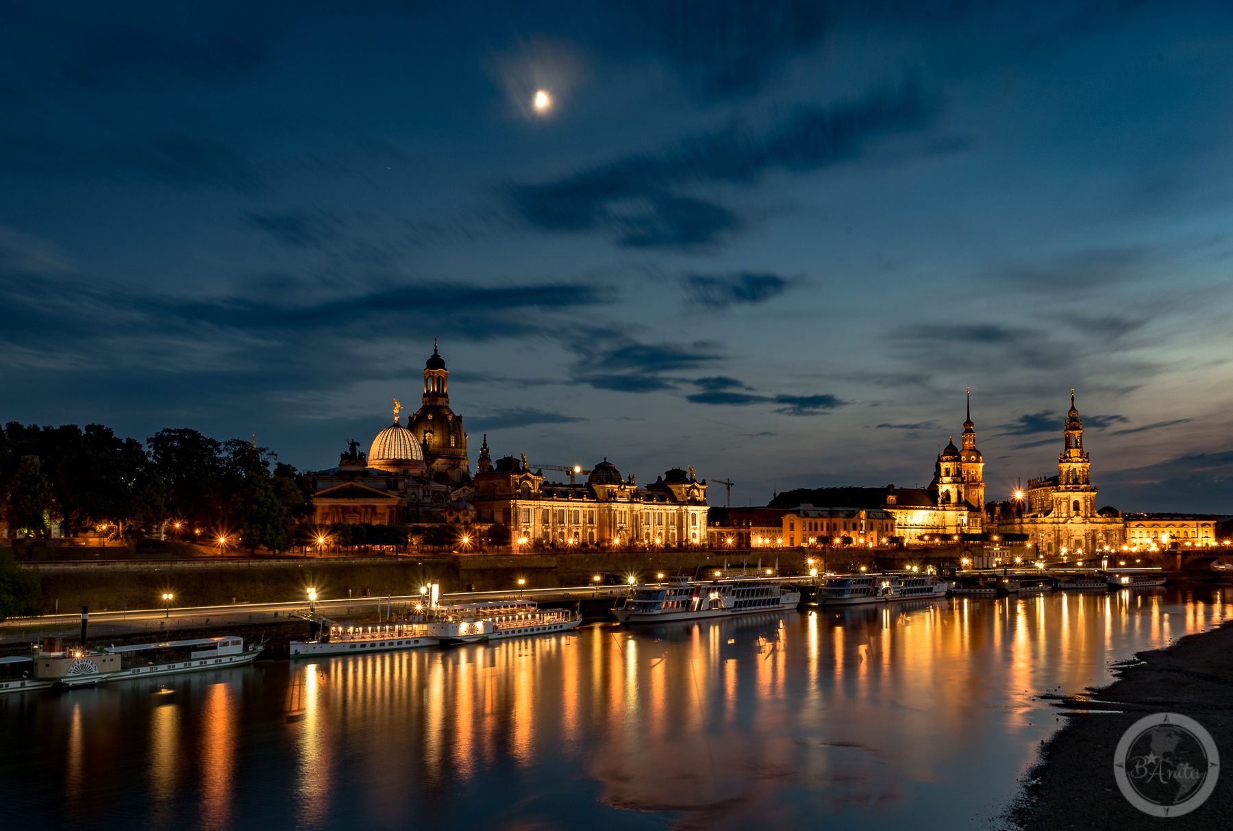Widok z Mostu Karola na Stare Miasto, Drezno